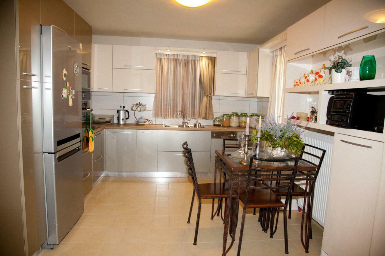 Virginia Place Athéras Extérieur photo